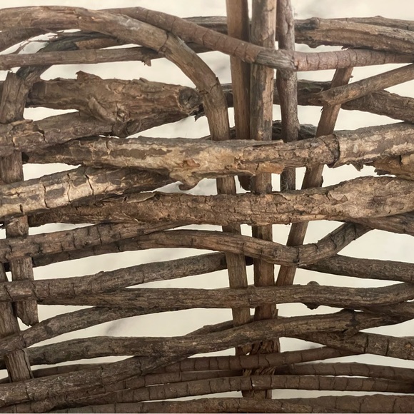 Vintage Large Wooden Woven Willow Twig Basket Primitive - Picture 10 of 17